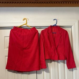 Red linen skirt suit